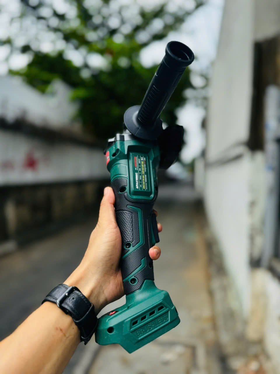 Máy Mài Góc Pin Amaxtools AM100TSM 21V, Tốc độ 7000 vòng/phút